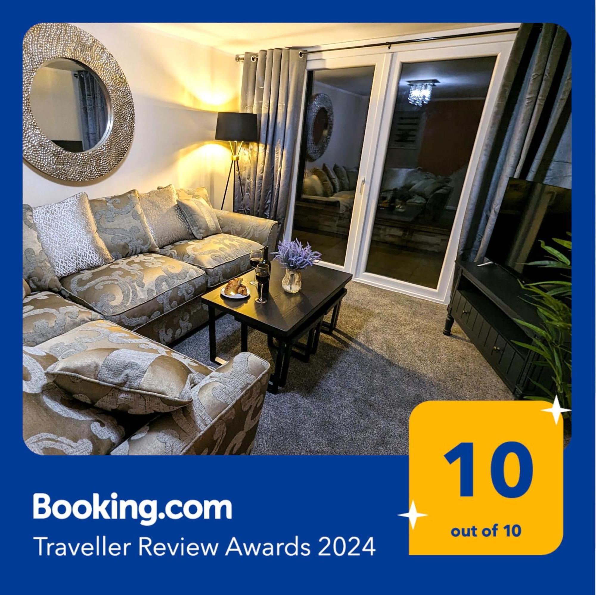 6 Guests * 4 Bedroom * Free Wi-Fi *Huntingdon Exterior photo