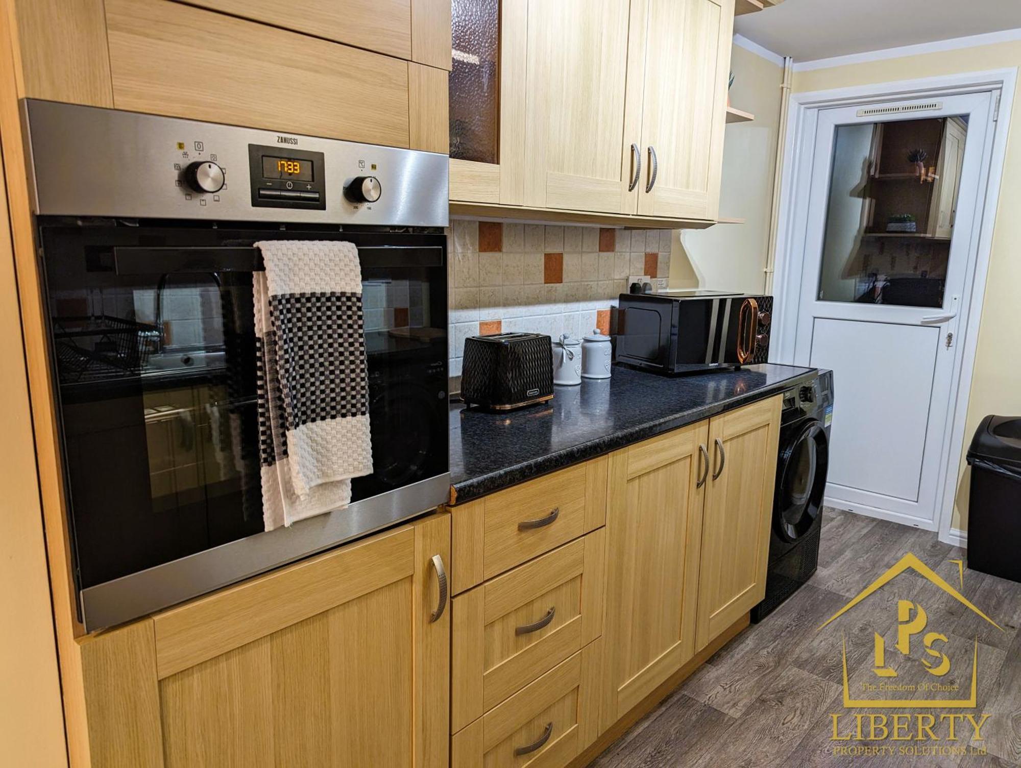 6 Guests * 4 Bedroom * Free Wi-Fi *Huntingdon Exterior photo
